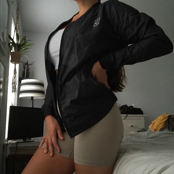 Nike Tops - Nike mesh zip up